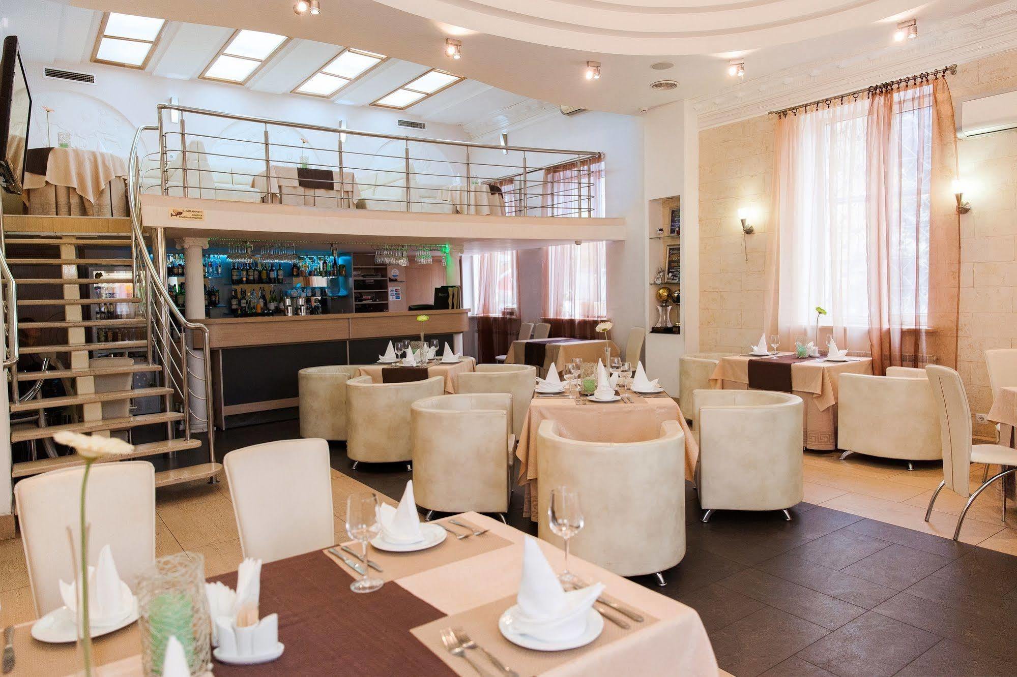 U Fontana Hotel Minsk Esterno foto