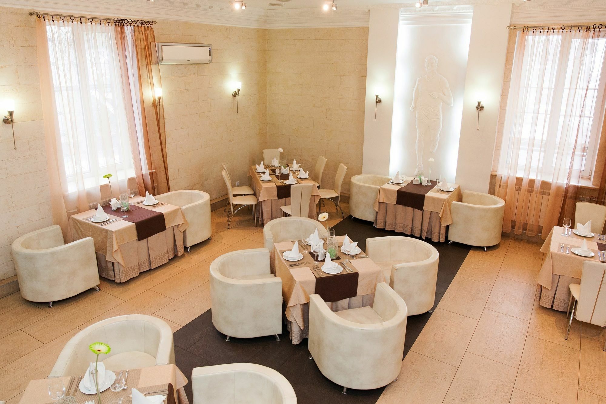 U Fontana Hotel Minsk Esterno foto