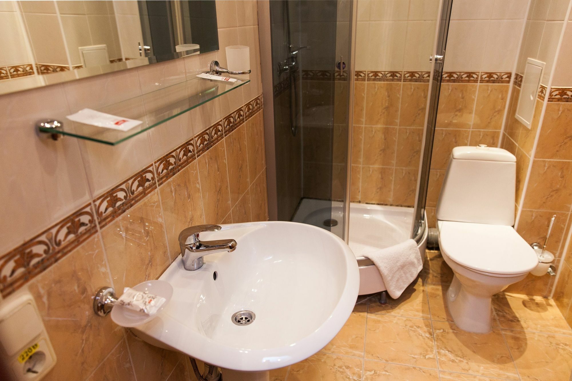 U Fontana Hotel Minsk Esterno foto